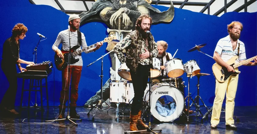 Jethro Tull + progressive rock band