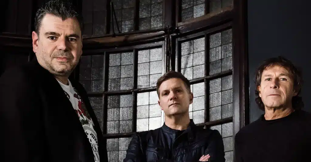 Kino + neo prog rock grubu